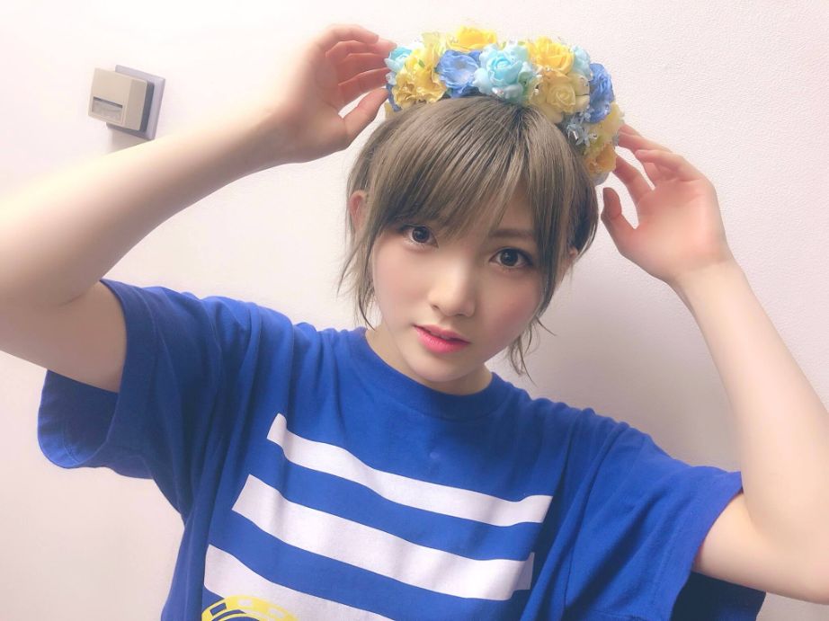 Akb48岡田奈々の出身高校大学や中学 学歴や経歴 卒アル写真も なないろ