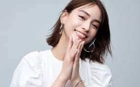 タメ語キャラや不思議ちゃんも！女性タレントのキャラ設定まとめ